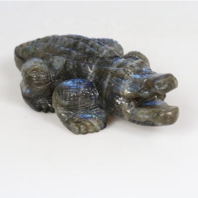 China China Selling Hand Carved Animals Labradorite Polished Labradorite Crystal Crocodile for sale