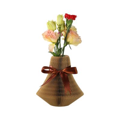 China Best Art Kraft Paper Vase Honeycomb Folding Art Craft Gift Decorative Paper Vase Waterproof Fashion for Home Decor and Wedding, Hotel OEM for sale