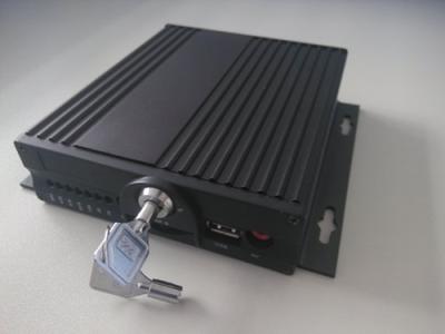 Κίνα Αστυνομικά οχήματα 4 κινητή DVR SD συζήτηση Bidrectional ελέγχου τοπικής αποθήκευσης PTZ καναλιών προς πώληση