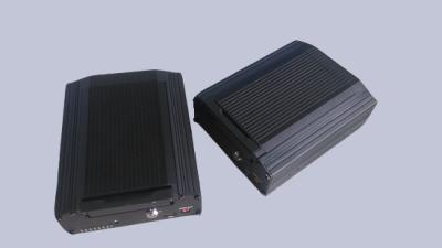 中国 リアルタイム 4 CH 構造車のための移動式 DVR のリモート・モニタリング HDD の貯蔵 販売のため