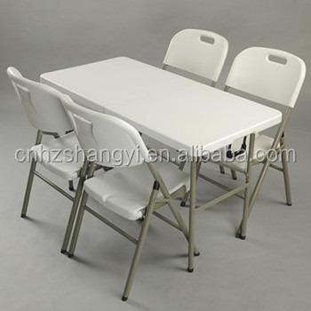 China Table 4ft Outdoor HDPE Plastic Portable Fold In Half Table , Dining Banquet Table for sale