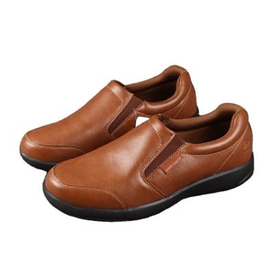 China Breathable Leather Shoes Surplus Clearance Inventory Soft Bottom Shock Absorption for sale