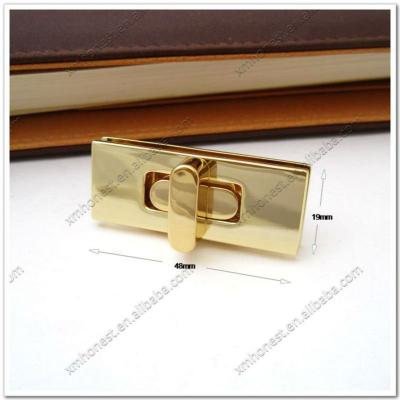 China Zinc Alloy 18k Gold Handbag Twist Lock for sale