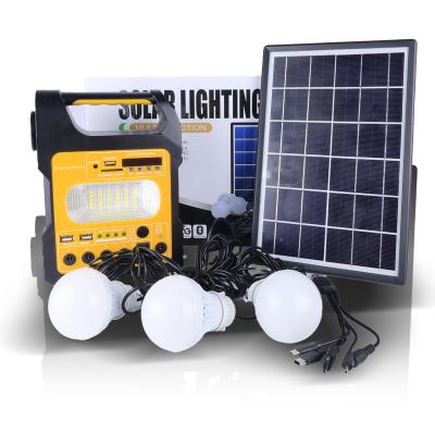 China Home Lithium Battery 3.7V With Radio Function Solar Lighting System for sale