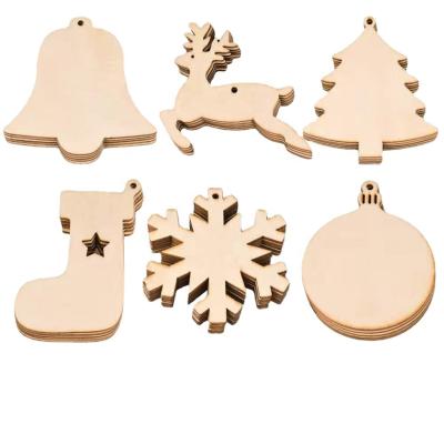 China Europe High Quality Unfinished Wood Chips Wooden Discs For DIY Wooden Christmas Ornaments Crafts for sale