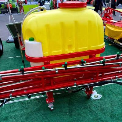 China Factory Price High Quality Farm Implement High Pressure Water Pump Mist Sprayer Boom 600L Sprayer Agricultural Tractor Mounted Sprayer for sale