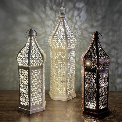 China Iron Cavity Led Ramadan Lanterns Moroccan Iron Craft Gift Home Decor Lighting Lantern With Eid Mubarak Decorations for sale