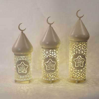 China Eid Mubarak Ramadan Iron Lantern Home Decoration Handwork Ornaments LED Eid Decorative Iron Ramadan Lamp for sale