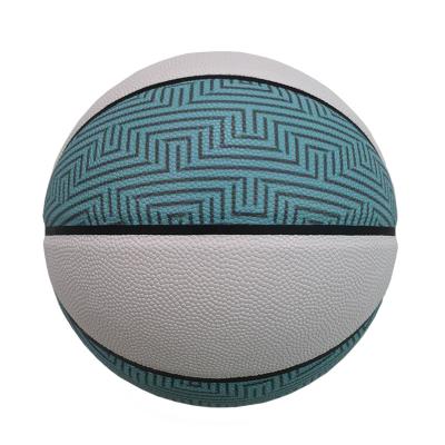 China Custom Leather Outdoor Compound Moisture Absorbing Size 7 Absorbing Leather Basketball With Good Price for sale