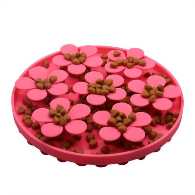 China Waterproof Food Grade Silicone interactive puzzles games pet toy food slow feeding Sniffing Mat Snuffle Mat for Dogs Licking Mat for sale