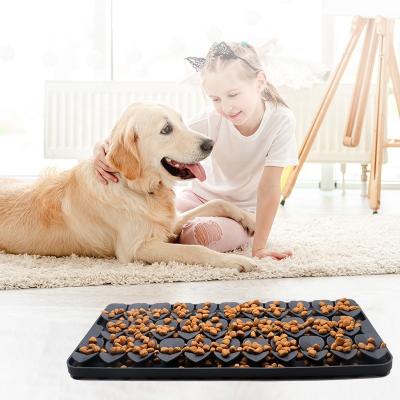 China Sustainable Multi-function Rectangular leaf design Pet  Slow Food Smell Training Slow Feeder Pet Sniffing Mat for pets for sale