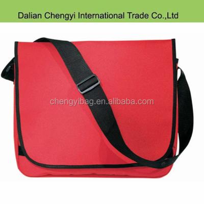 China Wholesale Cheap Solid Color 600D Oxford Messenger Bags Man Wholesale Cheap Solid Color 600D Oxford Messenger Bags for sale