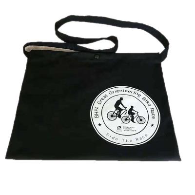 China Canvas Bag White Body Cross Shoulder Recycling Feed Bag for sale