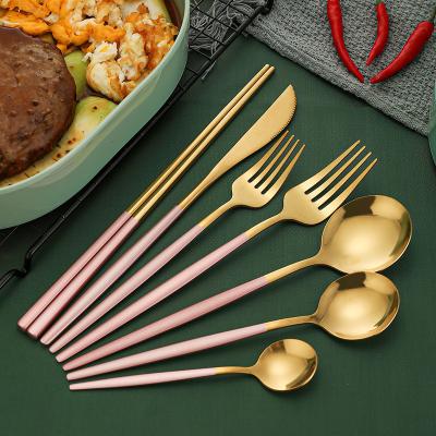 China Luxury Wholesale Disposable Knife Kitchen Stainless Steel Cutlery Set With Gift Box Dining Restaurant Utensil Cutlery Flatware Set for sale