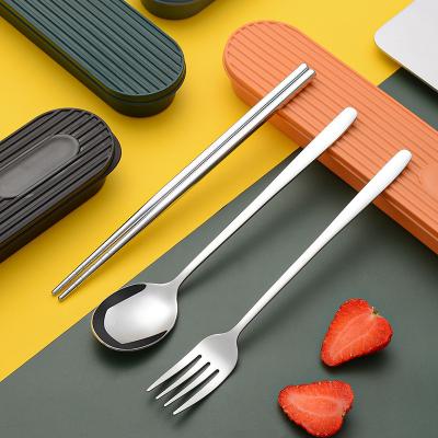 China 18/10 Stainless Steel Disposable Flatware Set Reusable Portable Metal Cutlery Set for sale