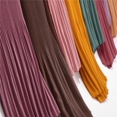 China Hot Muslim Islamic Chiffon Muslim Chiffon Hijab Dress Factory Cotton Feeling Simple Solid Polyester Crumple Pleat Scarf Wholesale for sale