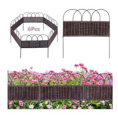 China Easily Assembled Rattan Fencing Panel Privacy Fence Decorative For Outdoor Flowerbed Border Garden Fencing for sale