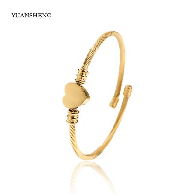 China Punk Most Popular High Quality Heart Shape Bracelet Couple Jewelry For Women Girls Presents for sale