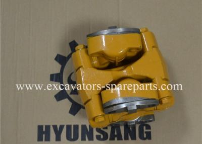 China 17A-20-11201 17A-20-11200 Excavator Spare Parts Universal Joint For KOMATSU PC350-8 for sale