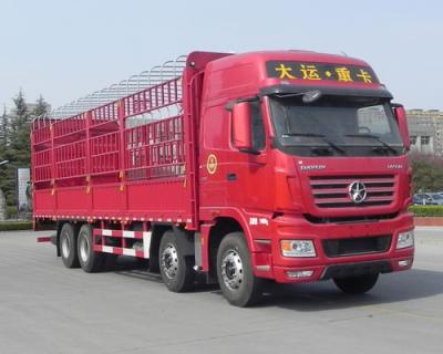 China Dayun schwerer Güterkraftwagen Diesel-Vierachs 3-Sitzer 8×4 Manuellgetriebe 50 Tonnen zu verkaufen