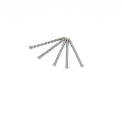 Cina Progetto di legno Pin Smooth Shank Nails For del pannello di protezione contro la corrosione 1.6X30MM in vendita