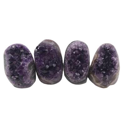 China Wholesale China People Open Amethyst Natural Geode Stones Crystal Therapy Crystal Bands for sale