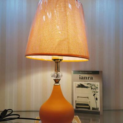 China Convenient Fabric Shade 2022 Modern Table Lamp For Living Room E27 Stand for sale