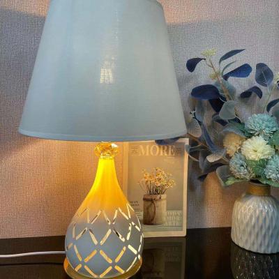 China Modern Carved Metal Lamp With Plating Matt Or Shinny Finish And Customized Colors for sale