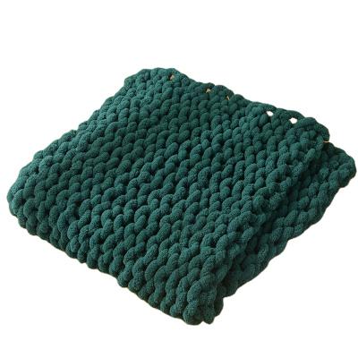 China Modern Popular Super Fluffy Throw Breathable Knit Blanket Big Fat Knit Throw Blanket for sale