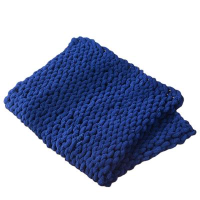 China Customized Modern Popular Color Breathable Super Thick Thick Fat Knit Throw Blanket for sale