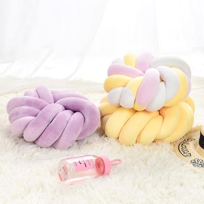 China High Quality Braided Crib Bumper Soft Lumbar Support Baby Anti-Pull Plush Knot Pillows for sale