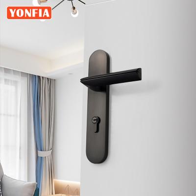 China Handle On Plate YONFIA 803209 Hot Sale Black Modern Door Handle Set Simple Zinc Alloy Interior Door Handle On Plate for sale