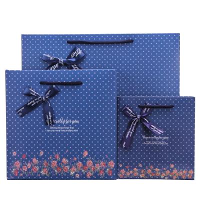 China 2018 Blue Color 3 Size Drawstring Gift Paper Bag Design Wedding Favor Bag Hot Selling Shopping Recyclable Blue for sale