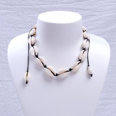 China Shell Necklace Fashion Jewelry Wholesale Natural Big Trendy Shell Choker White Conch Shell Necklace For Women for sale