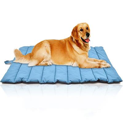 China Outdoor Pet Bed Stocked Waterproof Fabric Quilted Dog Kennel Mat Portable Travel Dog Bed Mat for sale