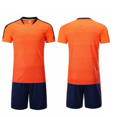 China Quick Dry Durable using low price football custom suit football gym suits chinese football suit for sale