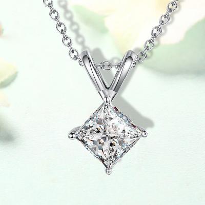 China FASHIONABLE Classic 1.5 Carat VVS Moissanite Princess Diamond Necklace 18k White Gold Necklace Women for sale