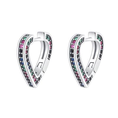 China 2022 Fashionable wholesale huggie zircon heart circle earrings new jewelry 925 sterling silver for women girls for sale