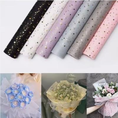 Chine Roll Rose Flower Bouquet Gold Star Moon Yarn Scrapbook Decorate Gauze Flowers Bouquet Wrapping Paper à vendre