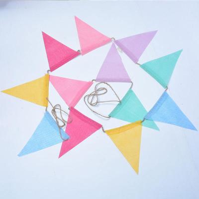 中国 Colorful Burlap Bunting Flags for Anniversary Celebrations 販売のため