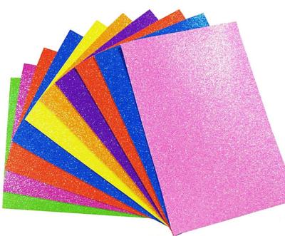 China Tamaño iridiscente multicolor los 20cmx30cm de 3m m EVA Foam Glitter Sheets A4 en venta