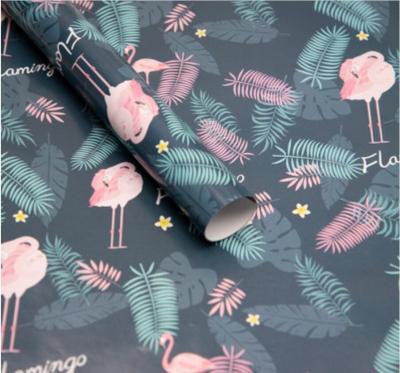 China Verpackungs-Papier-Rollensommer-Flamingo-Schildkröten-Blatt-Druck-Packpapier des Geschenk-80gsm zu verkaufen