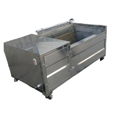 China 2021 Vegetable Processing Plant Brush Roll Root Vegetable Peeling Machine Onion Roller Cleaning Machine for sale