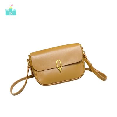 China Latest high quality fashionable wholesale genuine leather simplicity bags luxury women handbags with one shoulder for sale