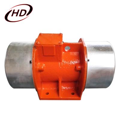 China Totally enclosed three-phase eccentric vibrator motor for hopper for sale