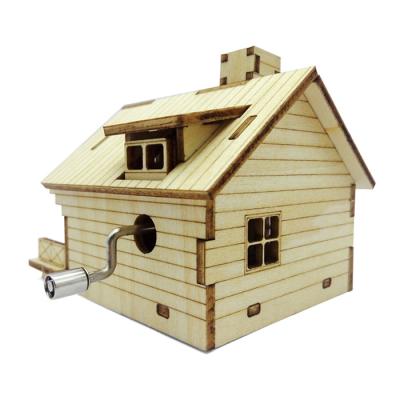 China Manufacturer Recommended Eco-Friendly 3d Certificated Wooden Hand Crank DIY Music Box For Kids for sale