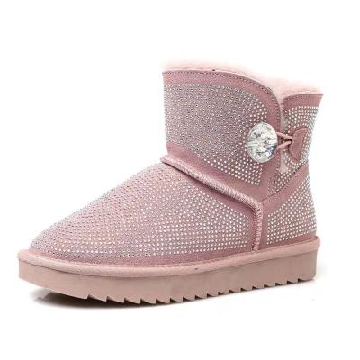 China Fashion Trend New Winter Fashion Water Rhinestone Snow Boots With Fleece Cotton Warm Non-slip Flat Boots for sale