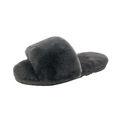 China Fashion trend style new autumn winter sheep fur an organic couple use one word cotton slippers for sale