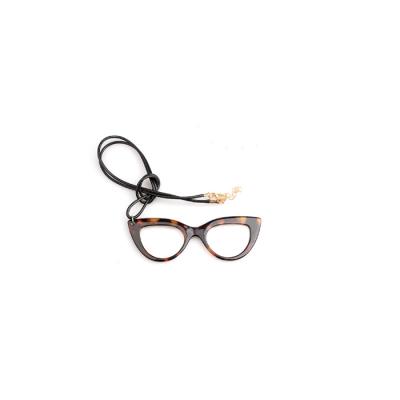 China 2021 New Fashion PC Presbyopic Glasses Unisex Thin Hanging Eyewear Necklace Portable Reading Glasses for sale