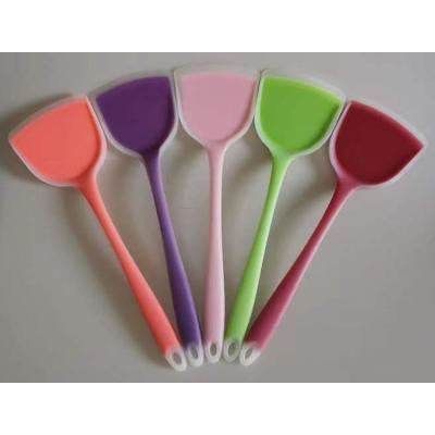 China Multifunctional Kitchen Stocked Tools Silicone Nonstick Shovel Cooking Shovel with Good Price for sale